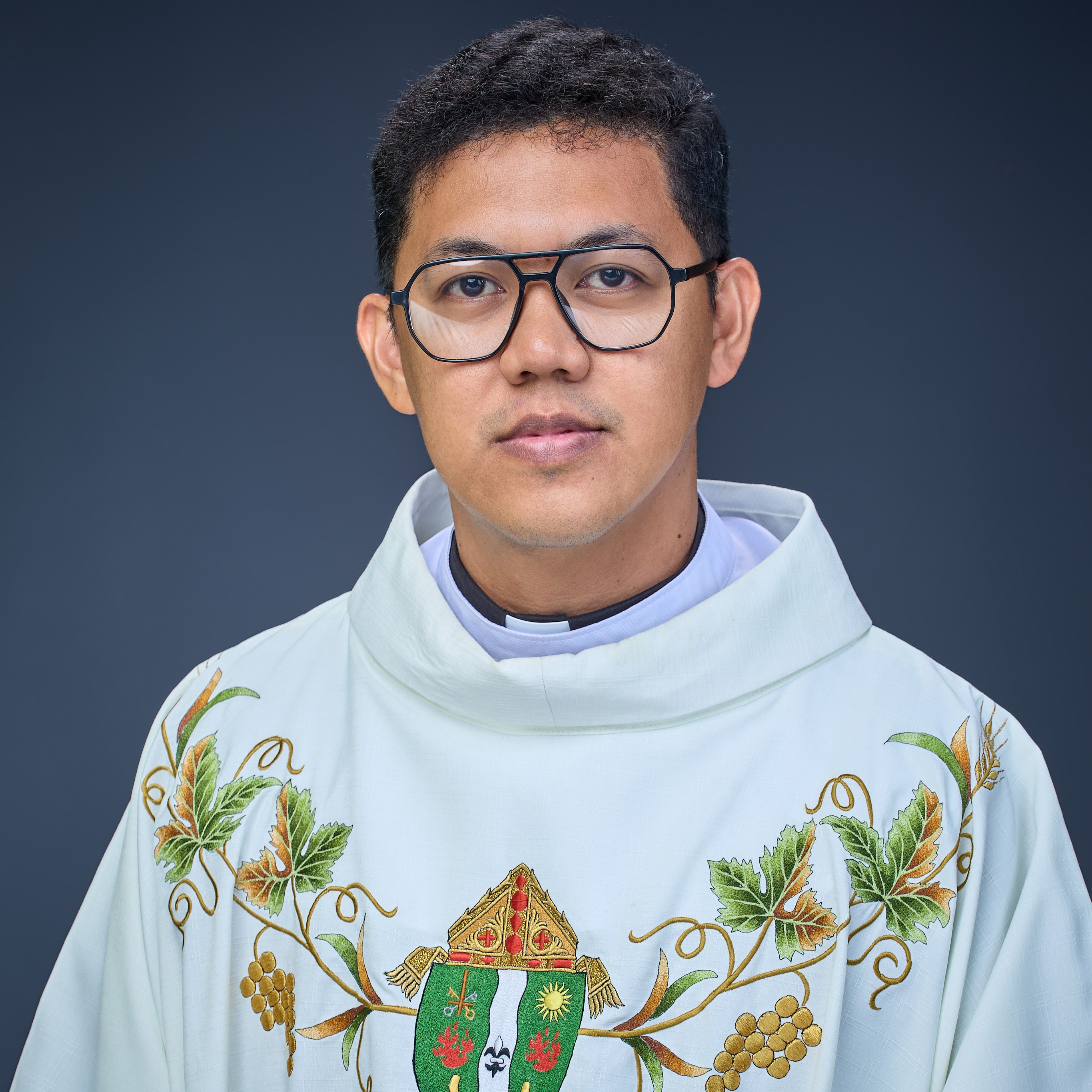 Rev. Fr. Christian Dave P. Remudaro photo