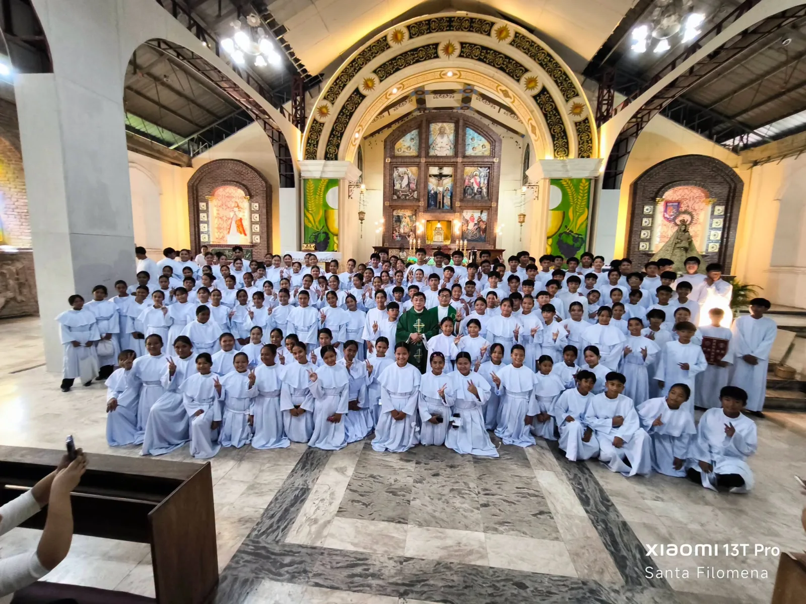 New Altar Servers Vow to Serve in Solemn Rites of Investiture